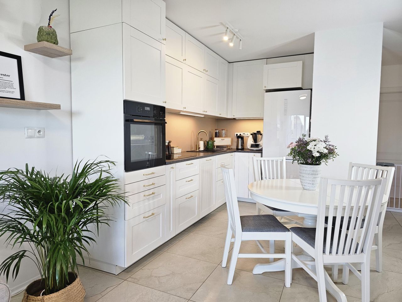 Mieszkanie 4-pokojowe Opole Chmielowice, ul. Migdałowa. Zdjęcie 1