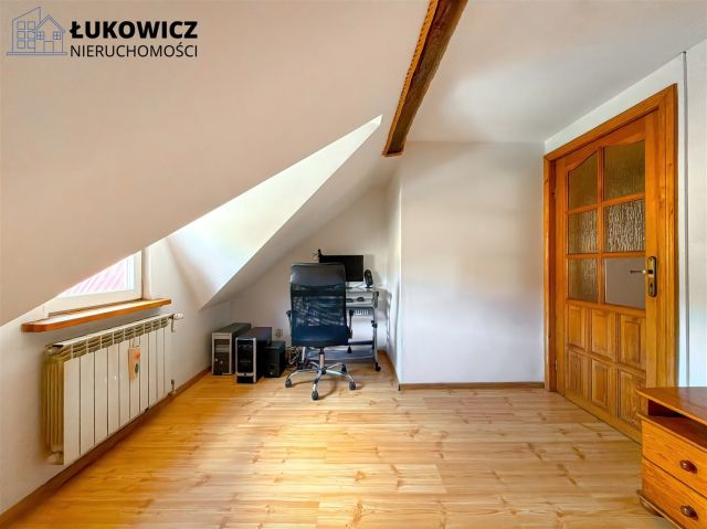 dom wolnostojący, 6 pokoi Ujsoły. Zdjęcie 17