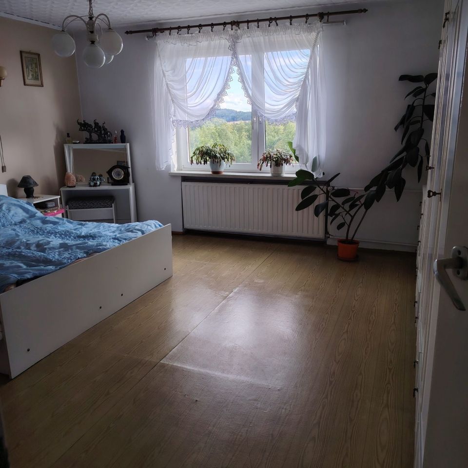 dom wolnostojący, 7 pokoi Puńców Zadki, ul. Rolnicza. Zdjęcie 2