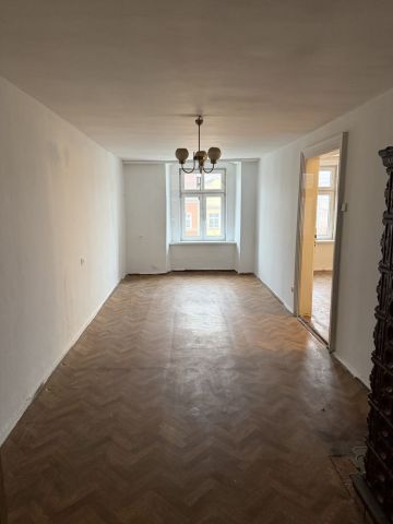 Mieszkanie 3-pokojowe Świdnica Centrum, rynek Rynek. Zdjęcie 1