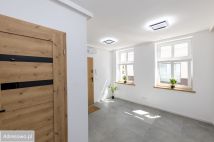 Lokal Leszno, pl. Jana Metziga. Zdjęcie 2