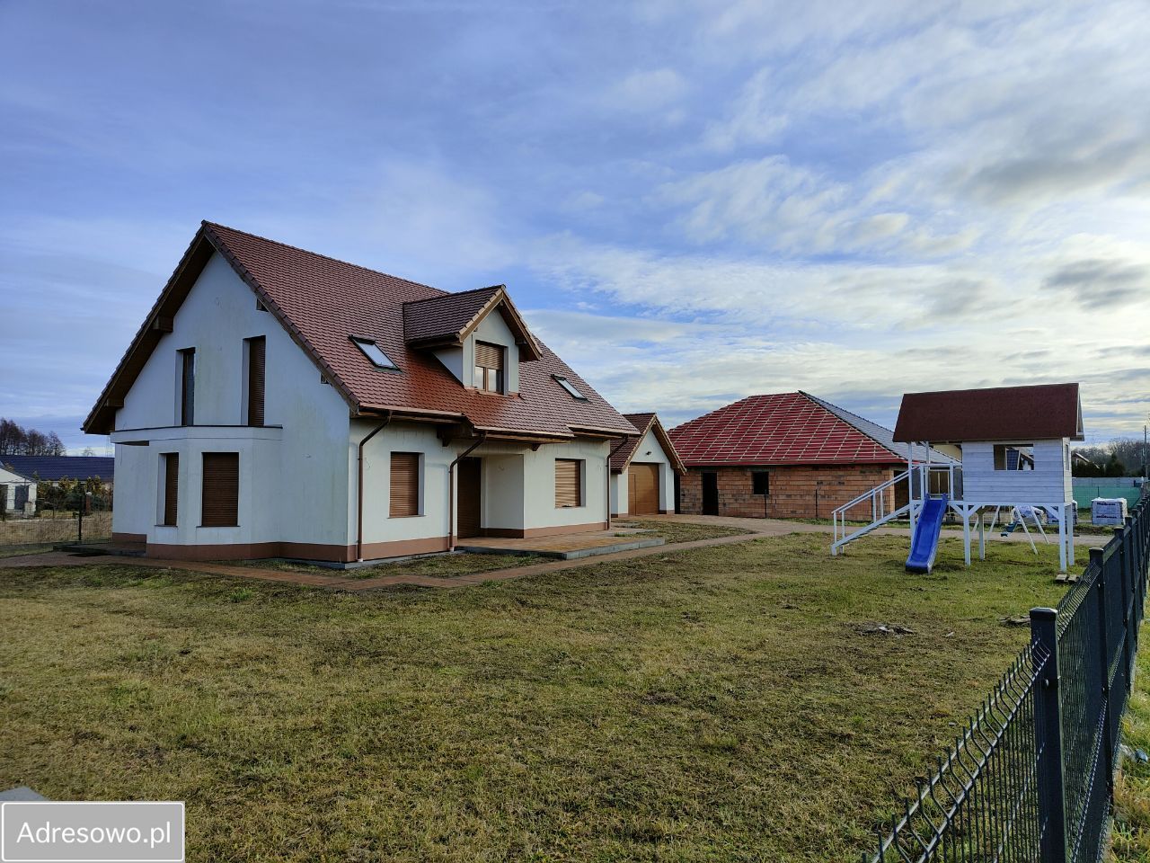 dom wolnostojący, 6 pokoi Składowice