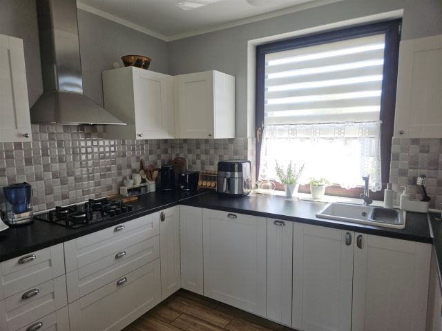 dom wolnostojący, 6 pokoi Świebodzice Ciernie. Zdjęcie 4