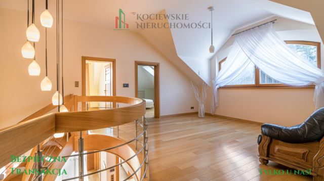 dom wolnostojący, 5 pokoi Trzcińsk. Zdjęcie 19