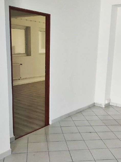 Lokal Opole Zakrzów, ul. Bartosza Głowackiego. Zdjęcie 3