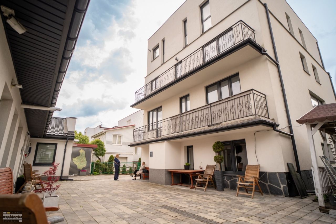 dom wolnostojący, 18 pokoi Białystok Jaroszówka, ul. Aleksandra Węgierki. Zdjęcie 7