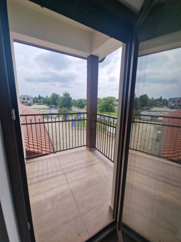 dom wolnostojący, 4 pokoje Jelcz-Laskowice. Zdjęcie 14