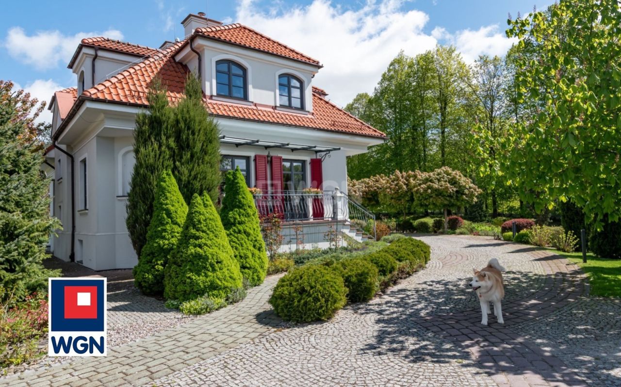 dom wolnostojący, 4 pokoje Piastowo, Piastowo. Zdjęcie 2