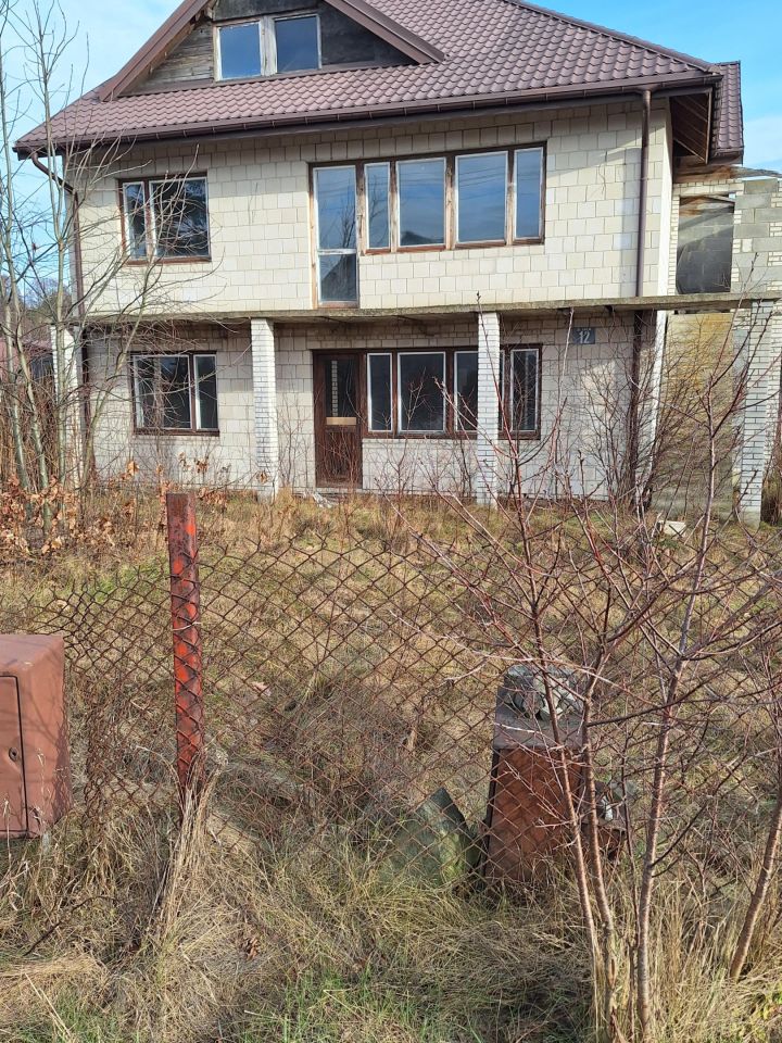 dom wolnostojący, 6 pokoi Gocław, ul. 3 Maja. Zdjęcie 2