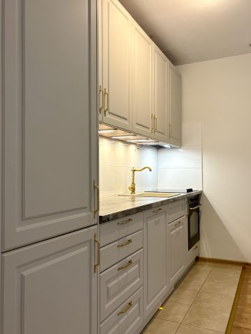 Mieszkanie 2-pokojowe Jelenia Góra, ul. Elewów. Zdjęcie 1