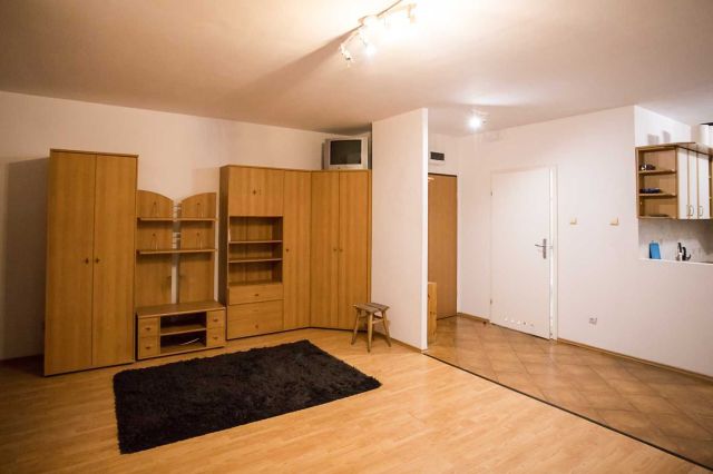 Mieszkanie 1-pokojowe Warszawa Ochota, ul. Wacława Sierpińskiego. Zdjęcie 1