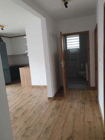 Mieszkanie 3-pokojowe Kłodzko, ul. Warszawy-Centrum. Zdjęcie 3