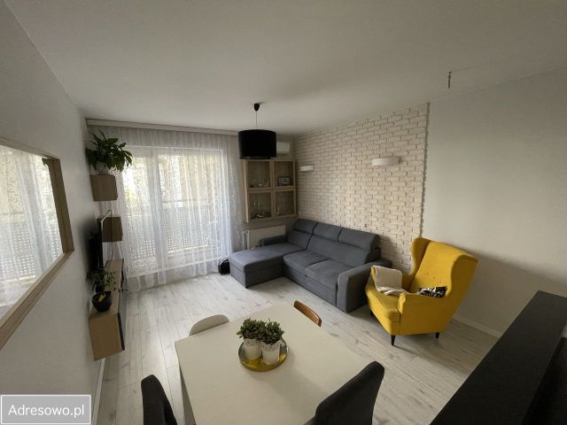Mieszkanie 3-pokojowe Łódź Polesie, ul. Obywatelska. Zdjęcie 1