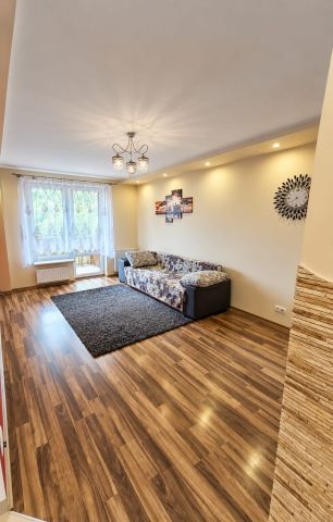 Mieszkanie 3-pokojowe Kielce Ślichowice, ul. Kazimierza Kaznowskiego. Zdjęcie 1
