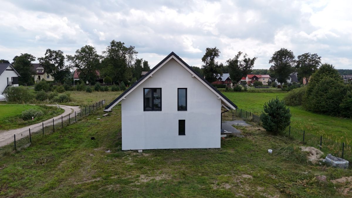 dom wolnostojący, 5 pokoi Frank. Zdjęcie 3