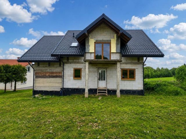 dom wolnostojący, 6 pokoi Poraż. Zdjęcie 13