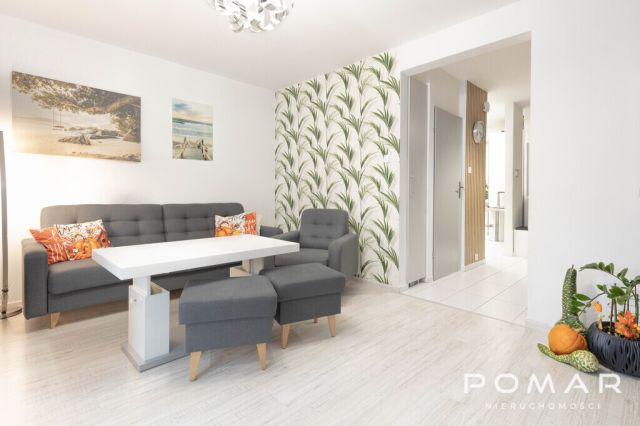 Mieszkanie 4-pokojowe Rybnik, ul. Mikołaja Reja. Zdjęcie 2