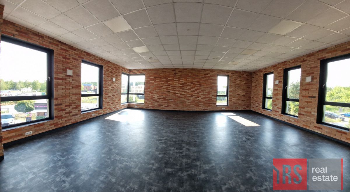 Lokal Chotomów, ul. Stefana Kisielewskiego. Zdjęcie 1