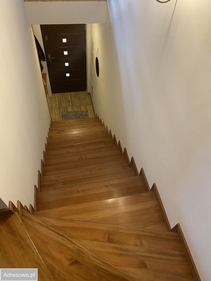 Mieszkanie 5-pokojowe Śledziejowice. Zdjęcie 17