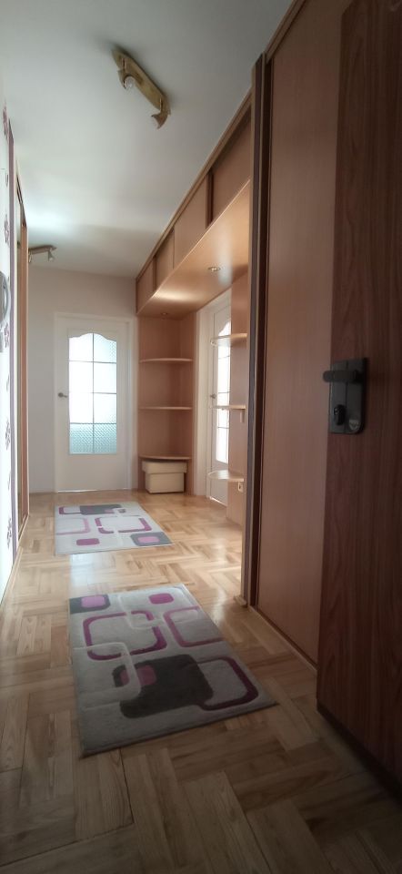 Mieszkanie 4-pokojowe Lubartów, ul. ks. Jerzego Popiełuszki. Zdjęcie 1