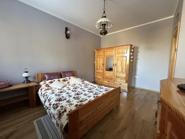 dom wolnostojący, 4 pokoje Zawóz. Zdjęcie 6