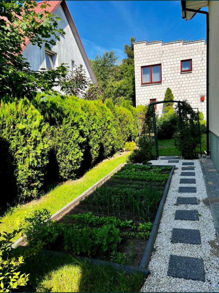 dom wolnostojący, 6 pokoi Kociołki, ul. Miętowa. Zdjęcie 3