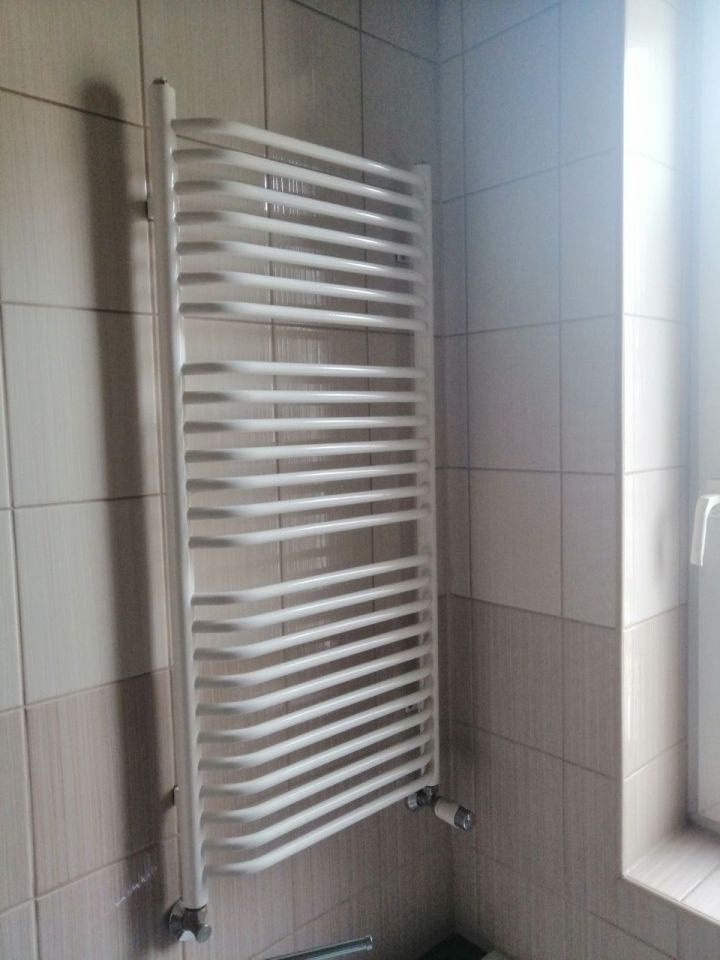 Mieszkanie 3-pokojowe Bytom Śródmieście. Zdjęcie 3