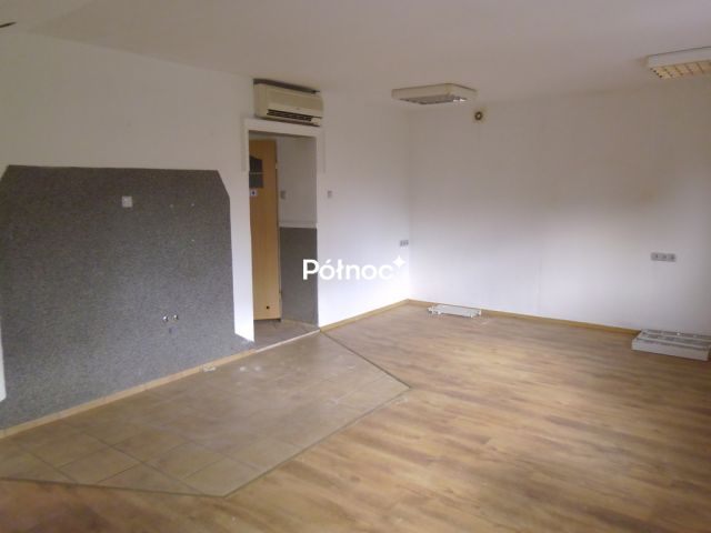 Lokal Bolesławiec, ul. Stefana Starzyńskiego. Zdjęcie 4