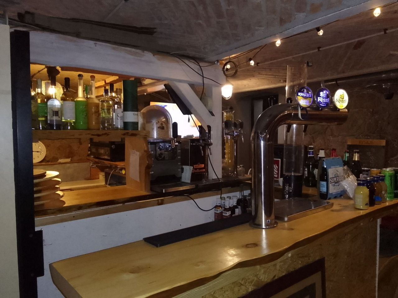 Lokal Drawsko Pomorskie, pl. Konstytucji. Zdjęcie 4