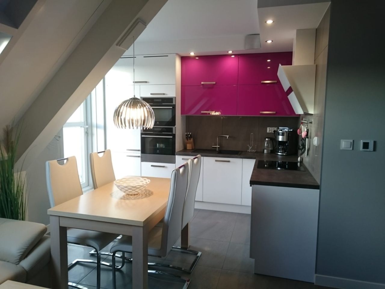 Mieszkanie 3-pokojowe Ustronie Morskie, ul. Górna. Zdjęcie 9