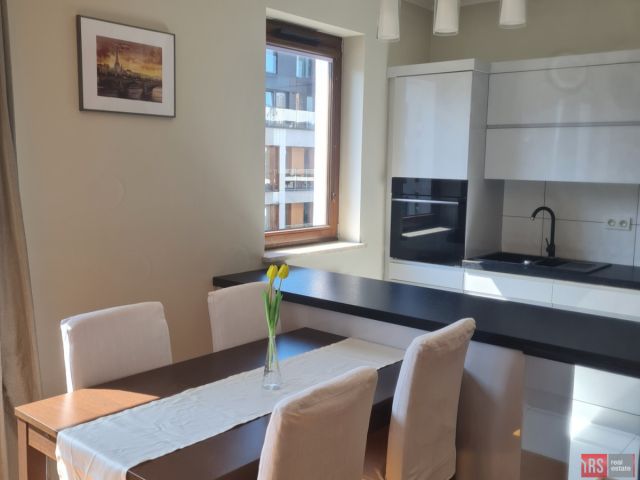 Mieszkanie 3-pokojowe Warszawa Wilanów, ul. Franciszka Klimczaka. Zdjęcie 2