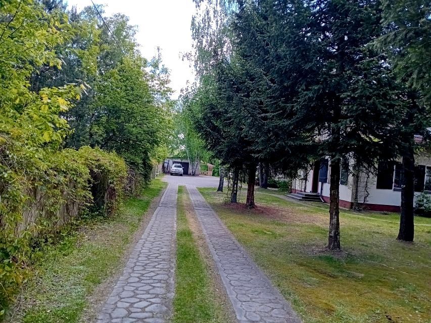 dworek, 7 pokoi Runów, ul. Solidarności. Zdjęcie 20