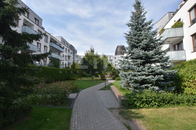 Mieszkanie 2-pokojowe Warszawa Wilanów, ul. Sejmu Czteroletniego. Zdjęcie 1