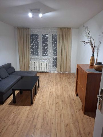 Mieszkanie 2-pokojowe Dąbrowa Górnicza, ul. Adama Mickiewicza. Zdjęcie 1