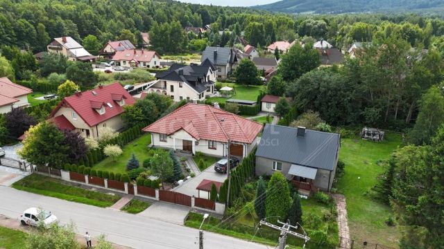 dom wolnostojący, 4 pokoje Ćmińsk. Zdjęcie 12