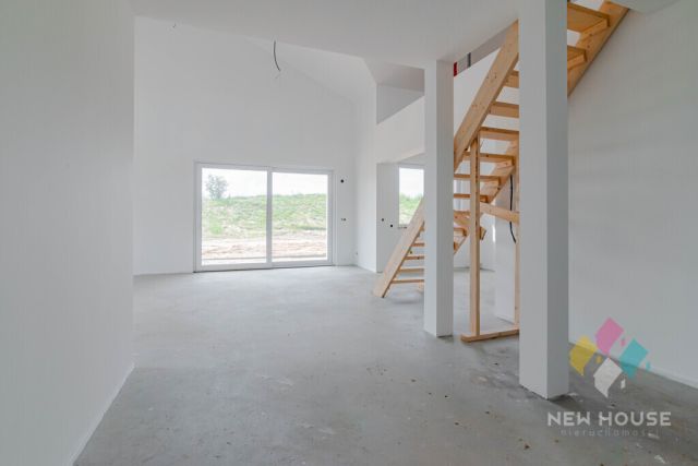 dom wolnostojący, 5 pokoi Jonkowo. Zdjęcie 10