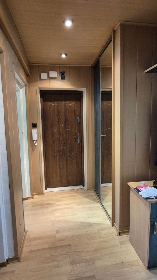 Mieszkanie 3-pokojowe Ruda Śląska. Zdjęcie 5