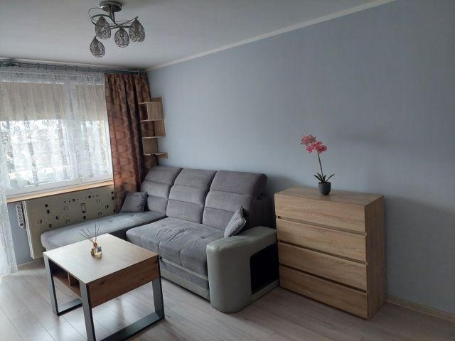 Mieszkanie 2-pokojowe Zabrze Centrum, ul. Juliana Tuwima. Zdjęcie 1