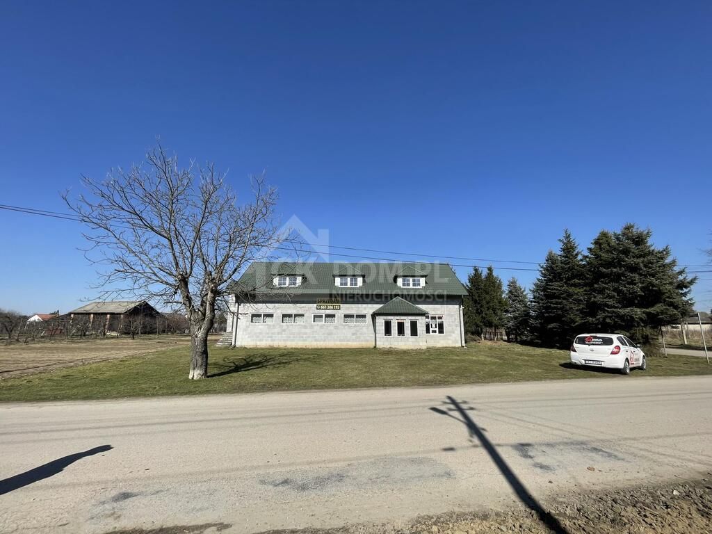 dom wolnostojący, 15 pokoi Bogoria Skotnicka. Zdjęcie 3