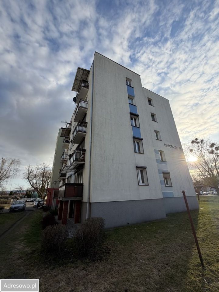 Mieszkanie 3-pokojowe Września, ul. Stefana Batorego. Zdjęcie 1