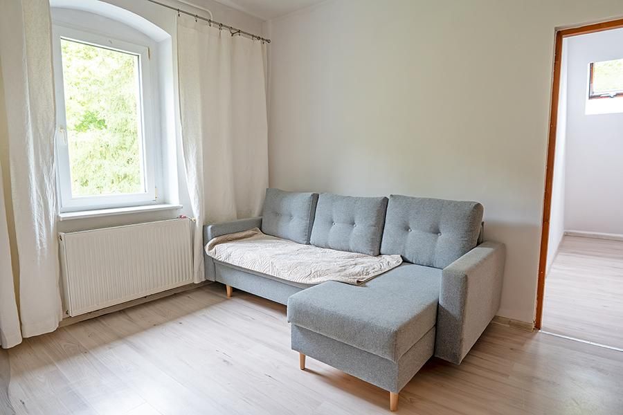 Mieszkanie 3-pokojowe Lwówek Śląski Płakowice, ul. Pałacowa. Zdjęcie 3