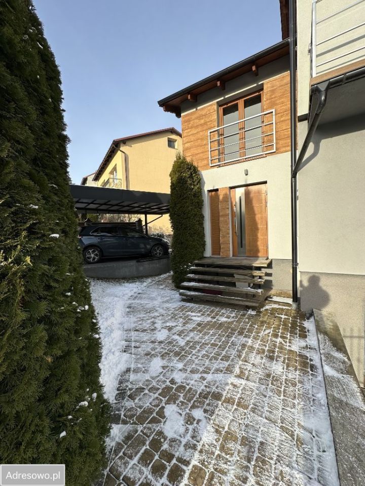 dom szeregowy, 8 pokoi Tczew, ul. ks. Bernarda Sychty. Zdjęcie 9