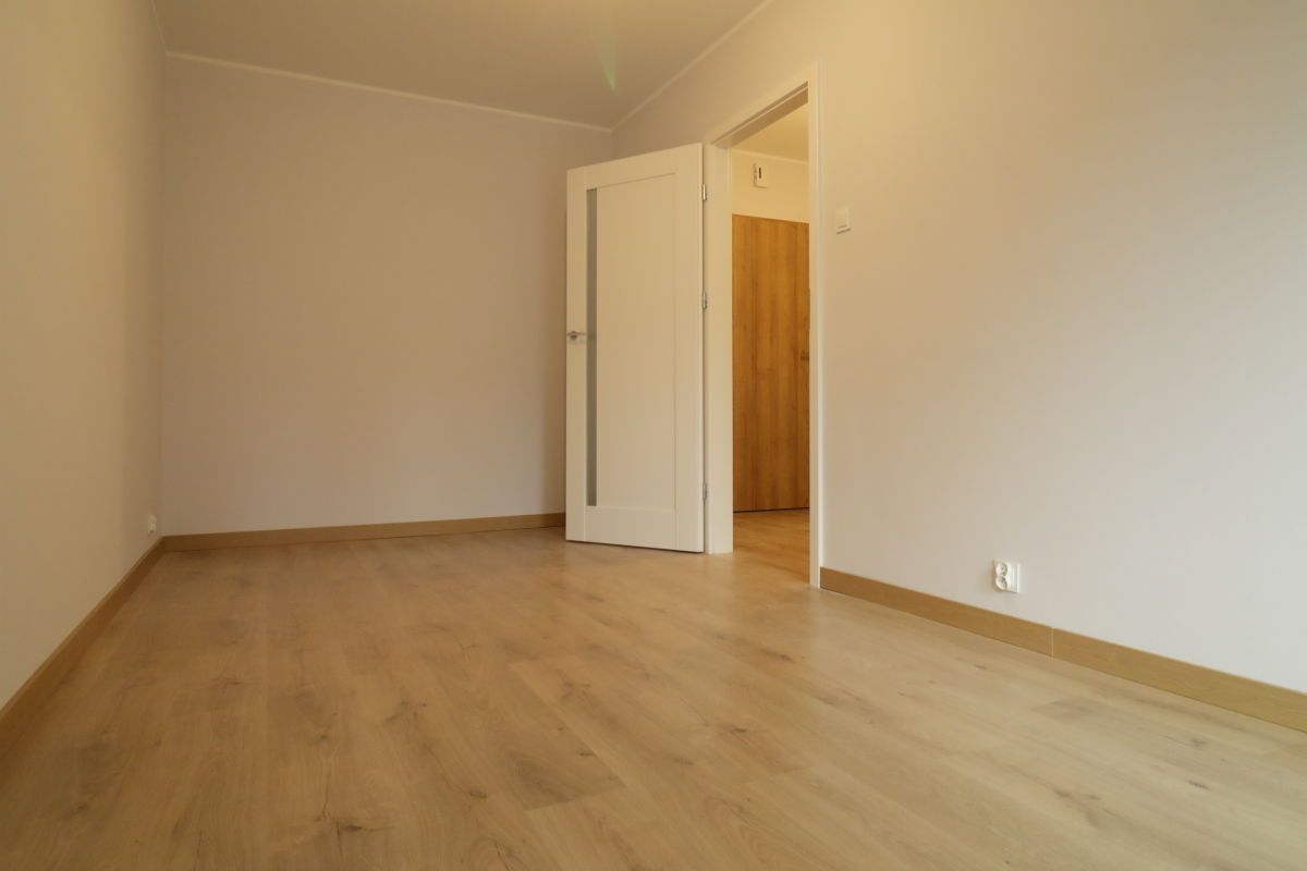 Mieszkanie 2-pokojowe Poznań Stare Miasto, os. Władysława Jagiełły. Zdjęcie 4