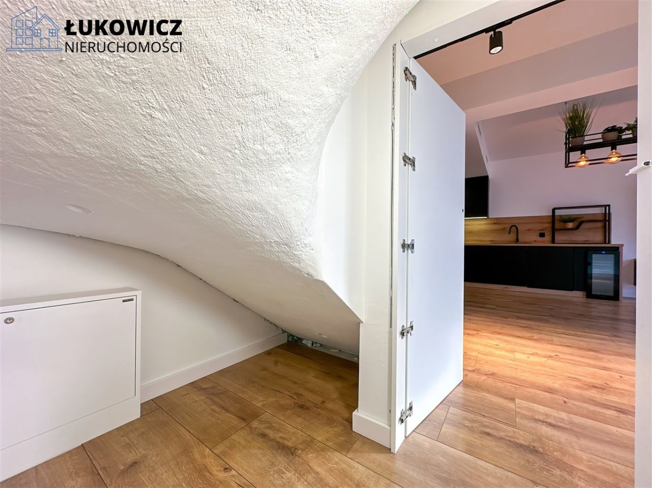 Mieszkanie 4-pokojowe Czechowice-Dziedzice. Zdjęcie 5