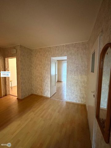 Mieszkanie 3-pokojowe Kielce Uroczysko, ul. Marszałkowska. Zdjęcie 1