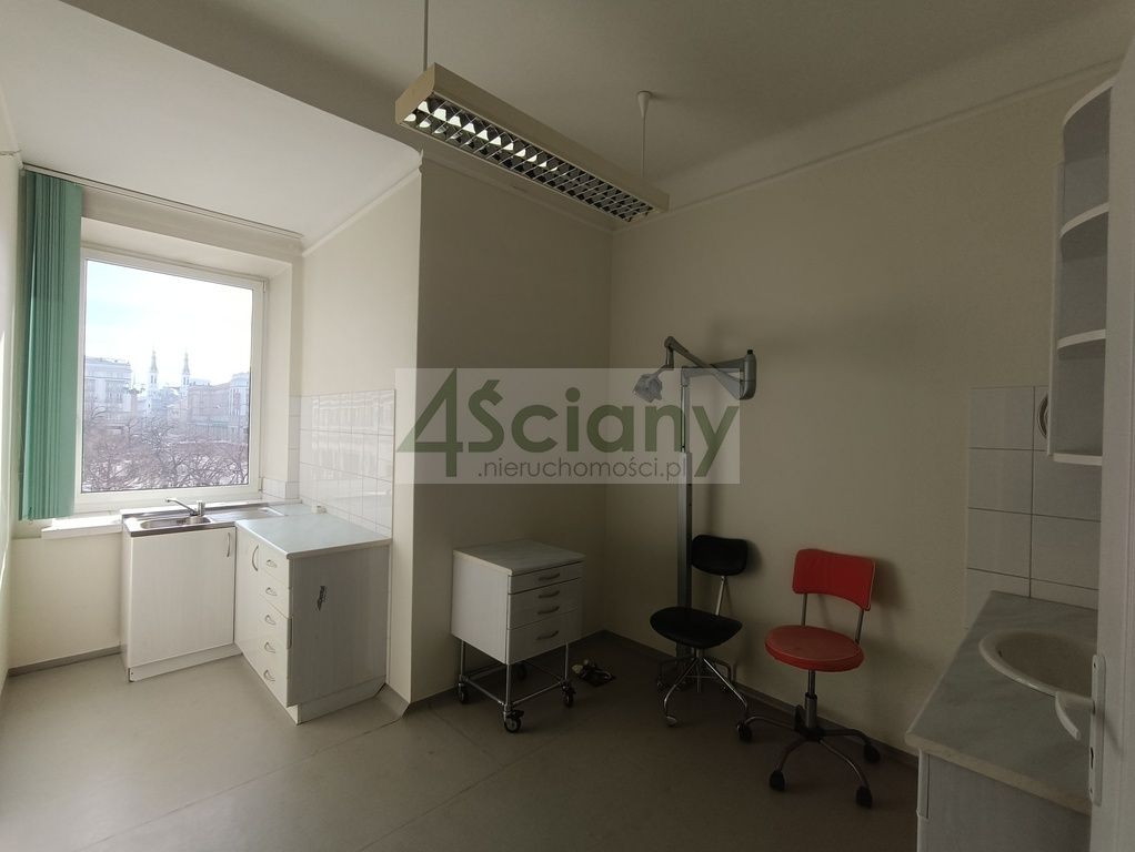 Mieszkanie 3-pokojowe Warszawa Śródmieście, ul. Piękna. Zdjęcie 8