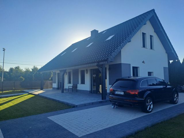 dom wolnostojący Głębinów. Zdjęcie 1