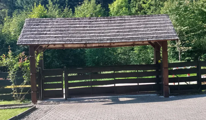 dom wolnostojący, 5 pokoi Grzechynia Decówka