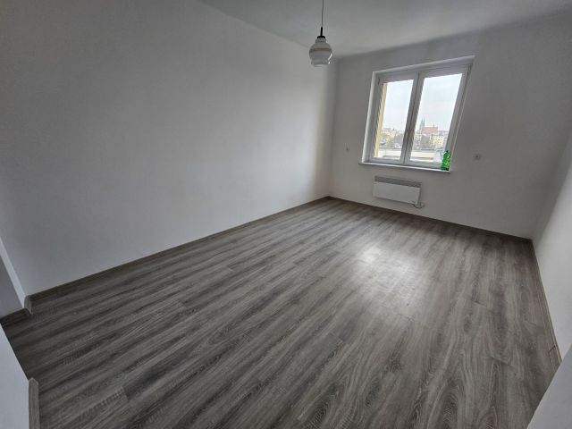 Mieszkanie 2-pokojowe Brzeg. Zdjęcie 1