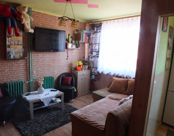 Mieszkanie 1-pokojowe Jędrzejów, ul. Okrzei. Zdjęcie 1